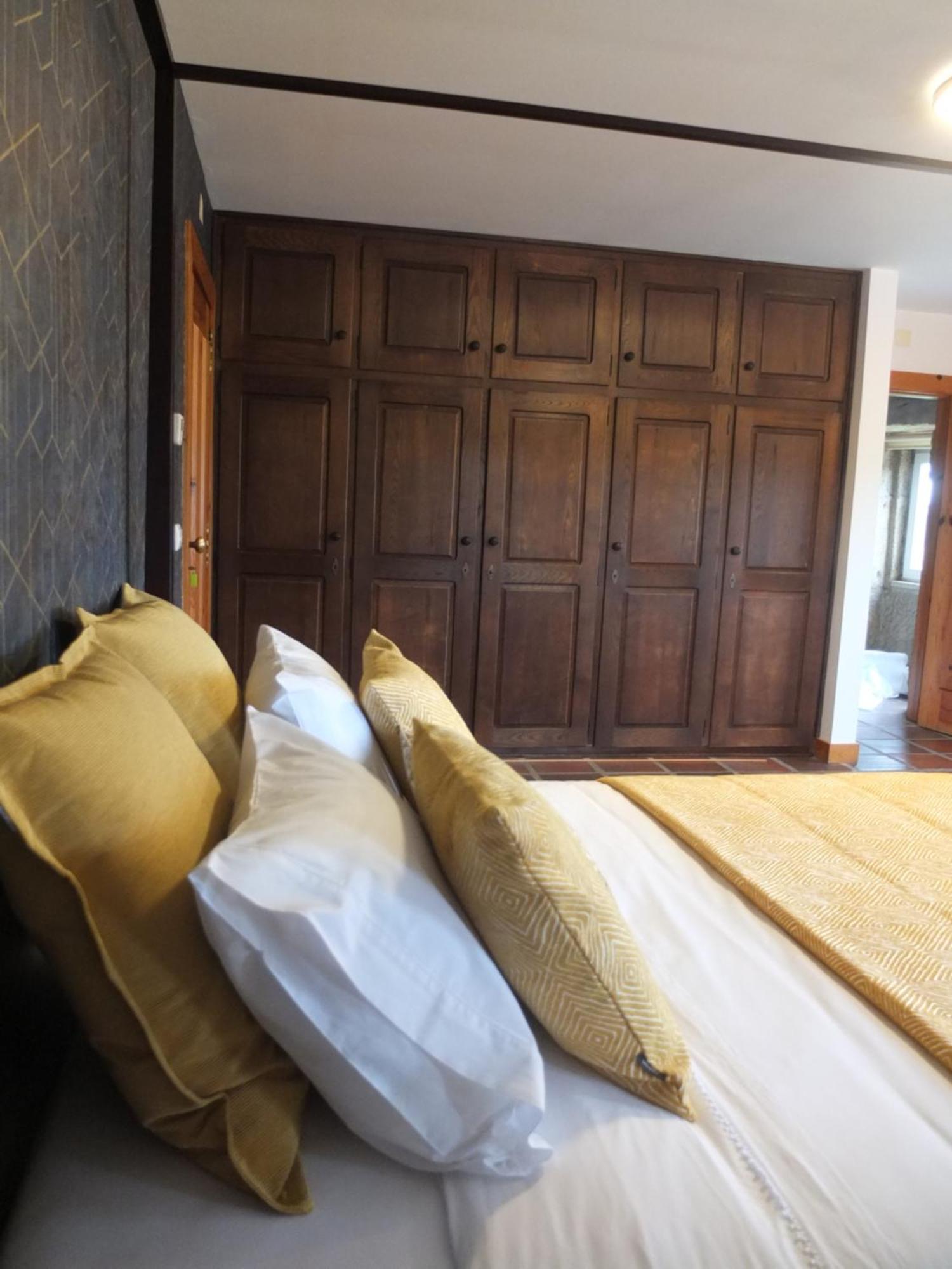 Quinta De Mocamedes - Turismo De Habitacao Hotel โวเซลา ภายนอก รูปภาพ